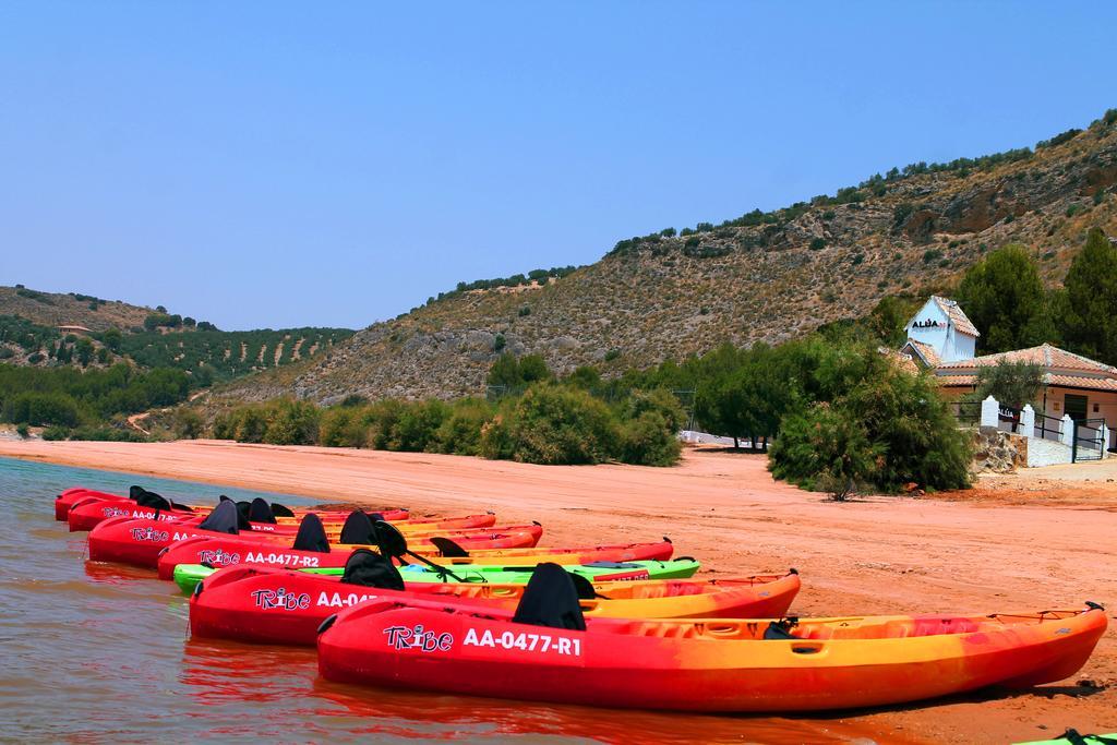 Centro De Ocio Alua Casa Rural Iznajar Lago De Andalucia Exteriör bild